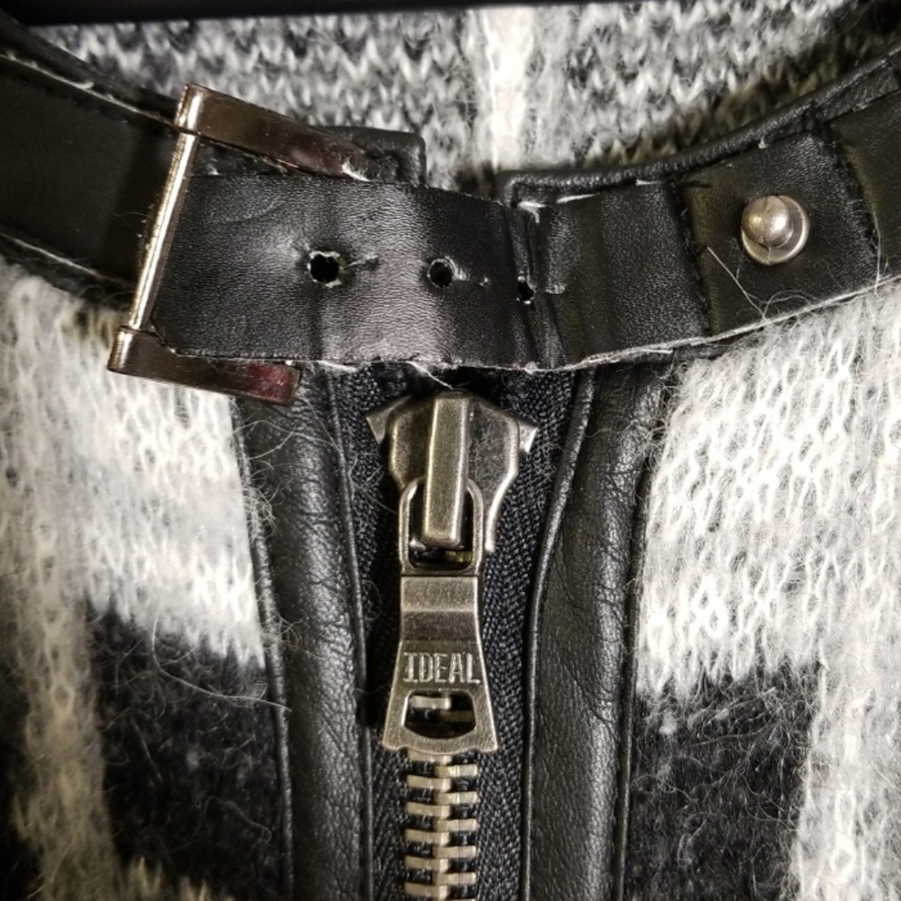 Sam Edelman Joss Plaid Cape - Picture 6 of 7